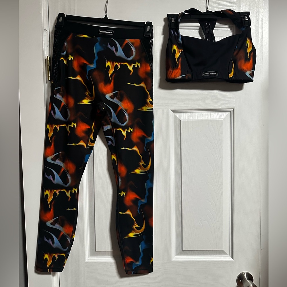 Forever 21 Vibrant Flame Pattern Leggings